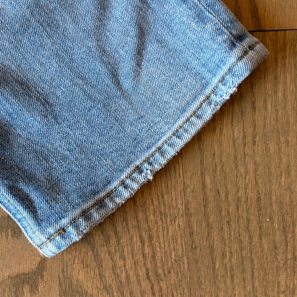 Aritzia Denim Forum The Arlo Hi-Rise Straight Leg Jeans - Picture 9 of 9